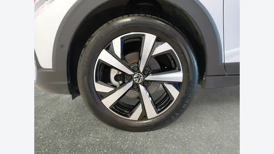 VOLKSWAGEN Taigo -