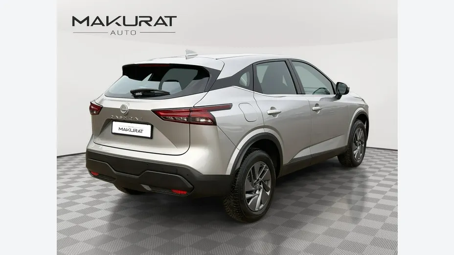 NISSAN Qashqai -
