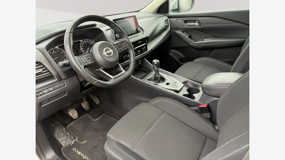 NISSAN Qashqai -