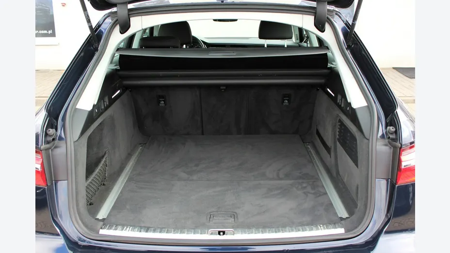 AUDI A6 Avant -