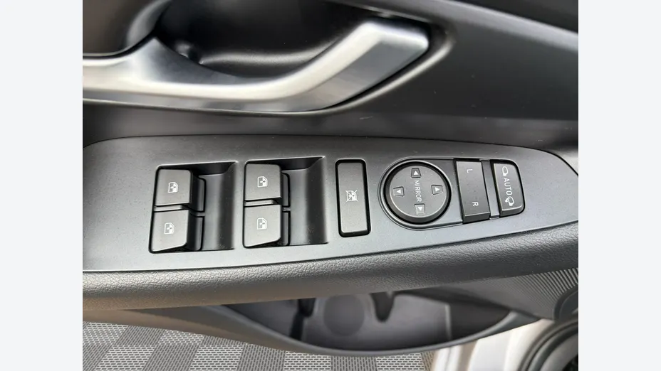 HYUNDAI i30 -