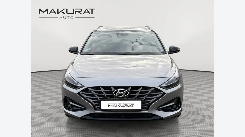 HYUNDAI i30 -