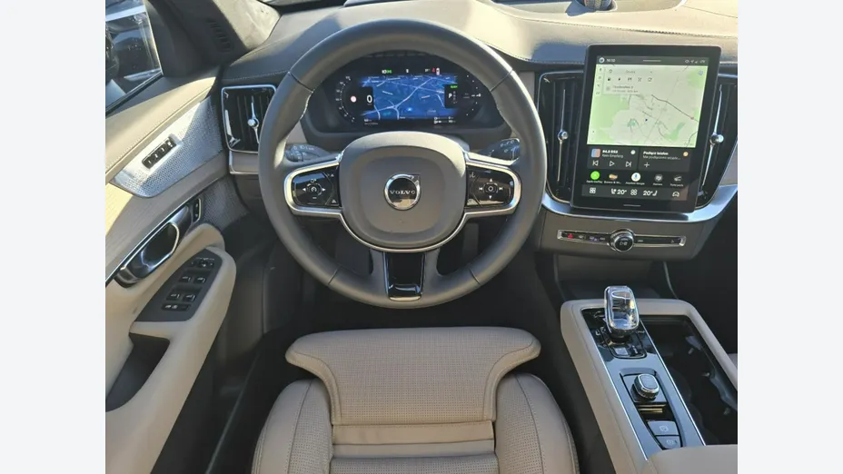 VOLVO XC90 -