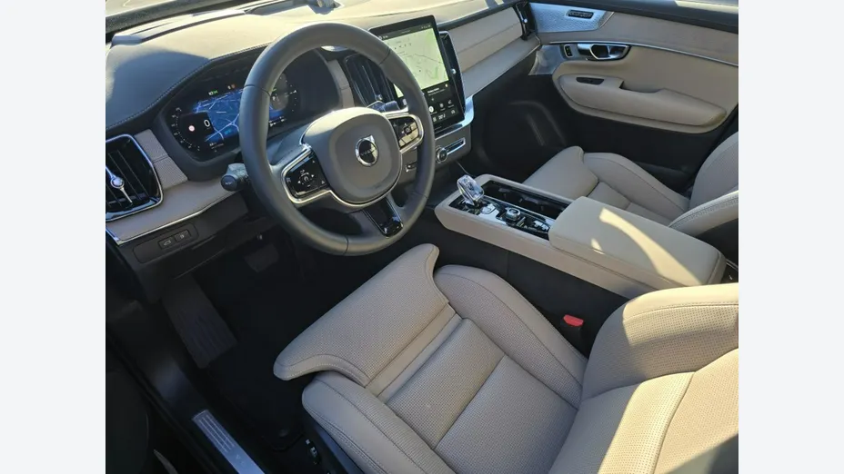VOLVO XC90 -