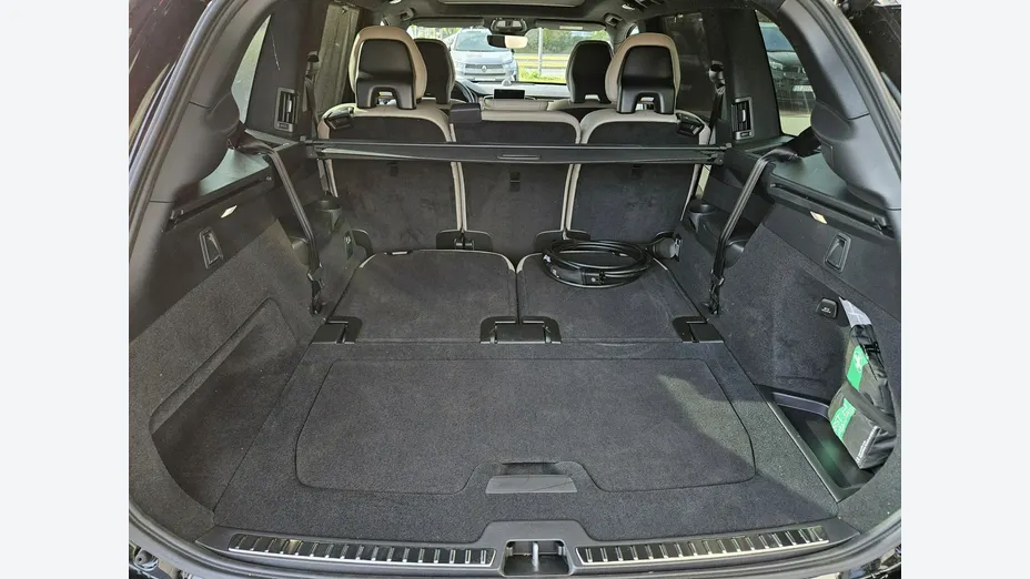 VOLVO XC90 -
