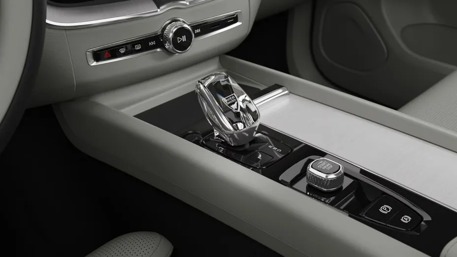 VOLVO XC60 -