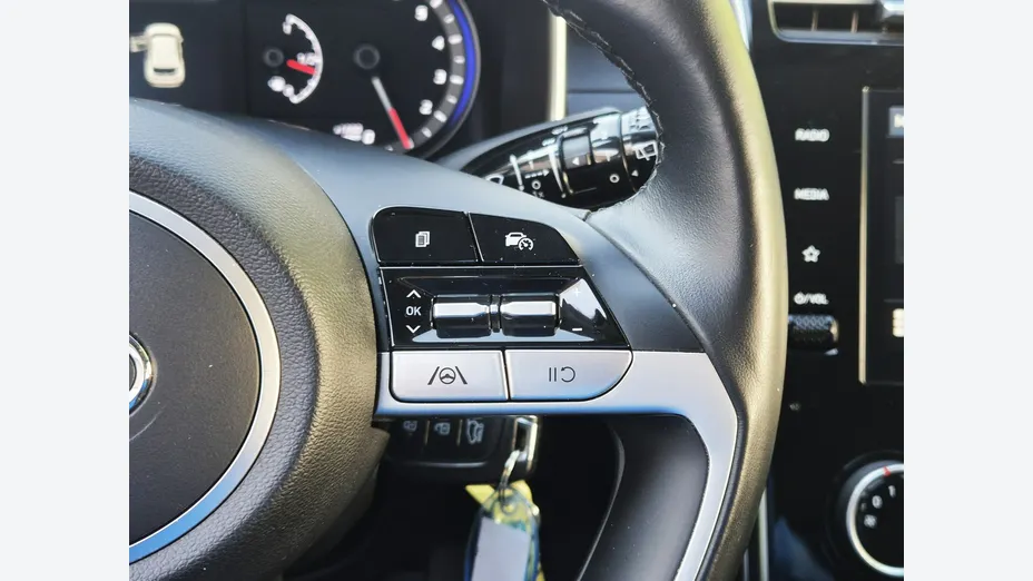 HYUNDAI Tucson -