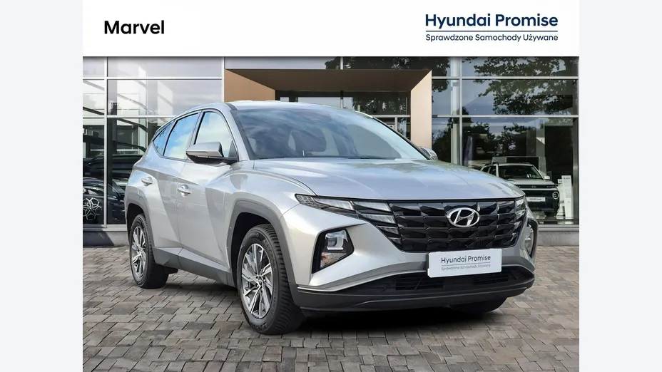 HYUNDAI Tucson -
