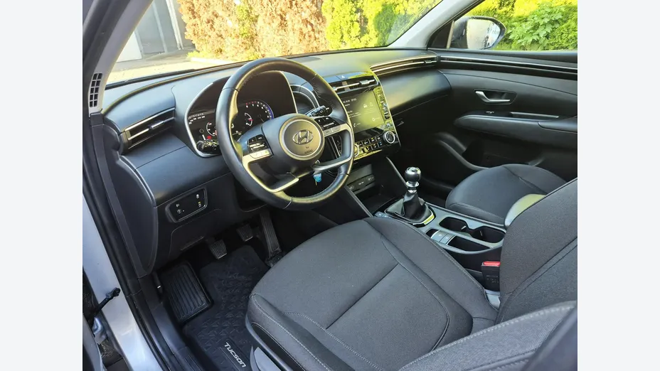 HYUNDAI Tucson -