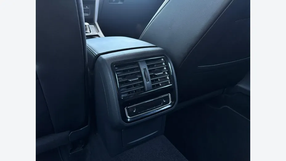 VOLKSWAGEN Arteon -