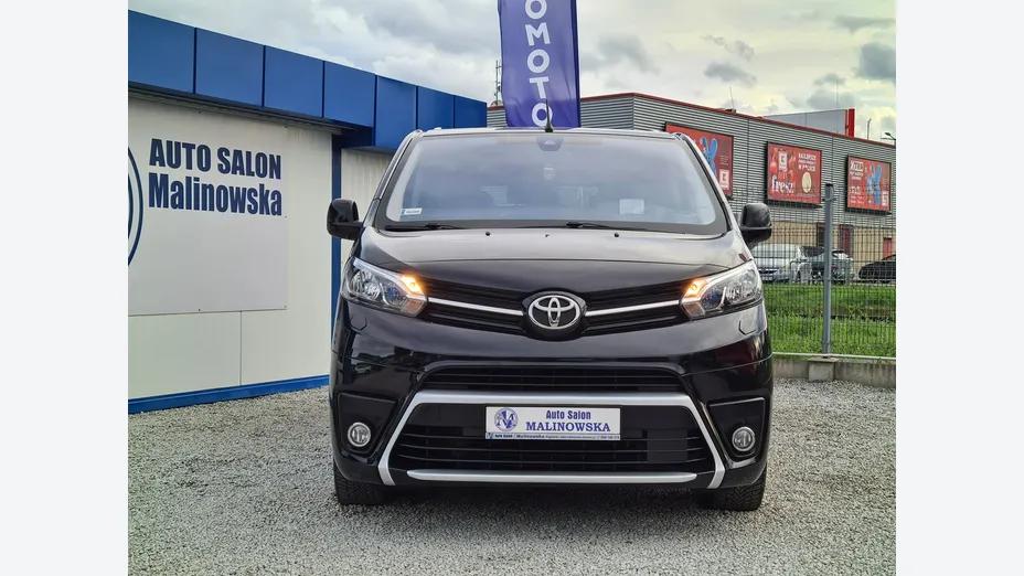 TOYOTA Proace Verso -