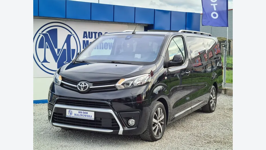 TOYOTA Proace Verso -
