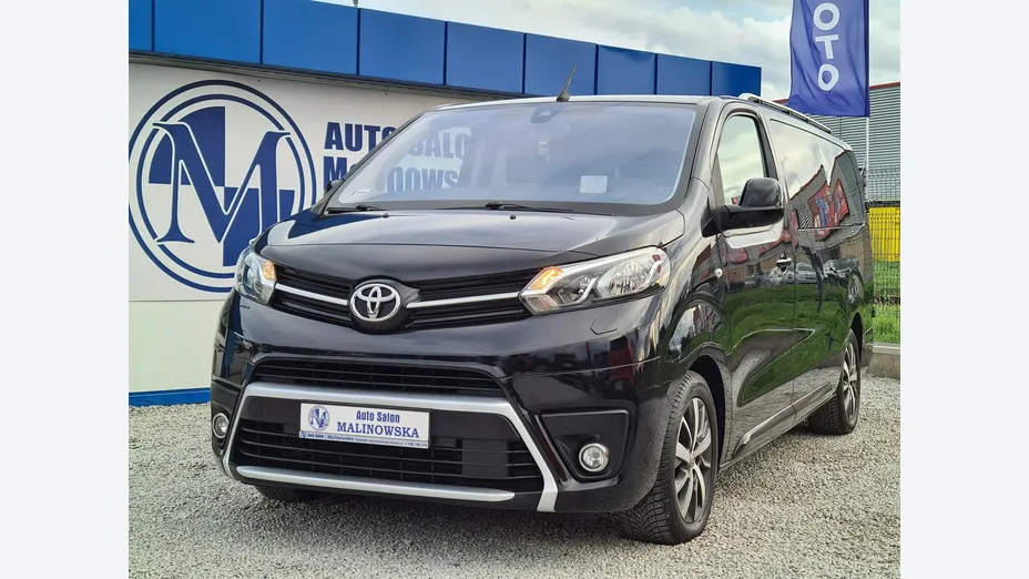 TOYOTA Proace Verso -