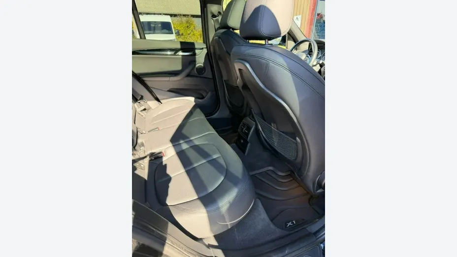 BMW X1 -