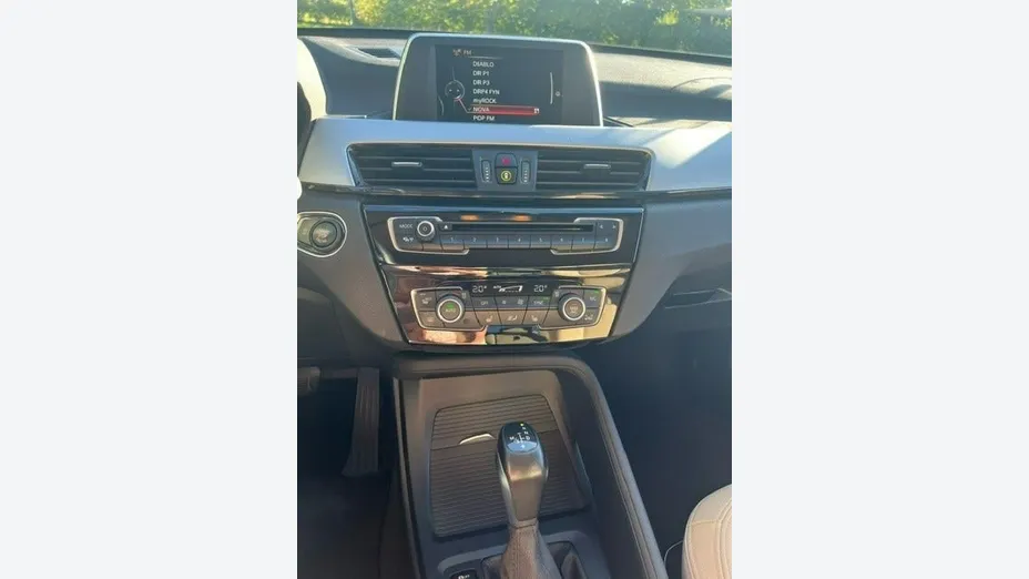 BMW X1 -