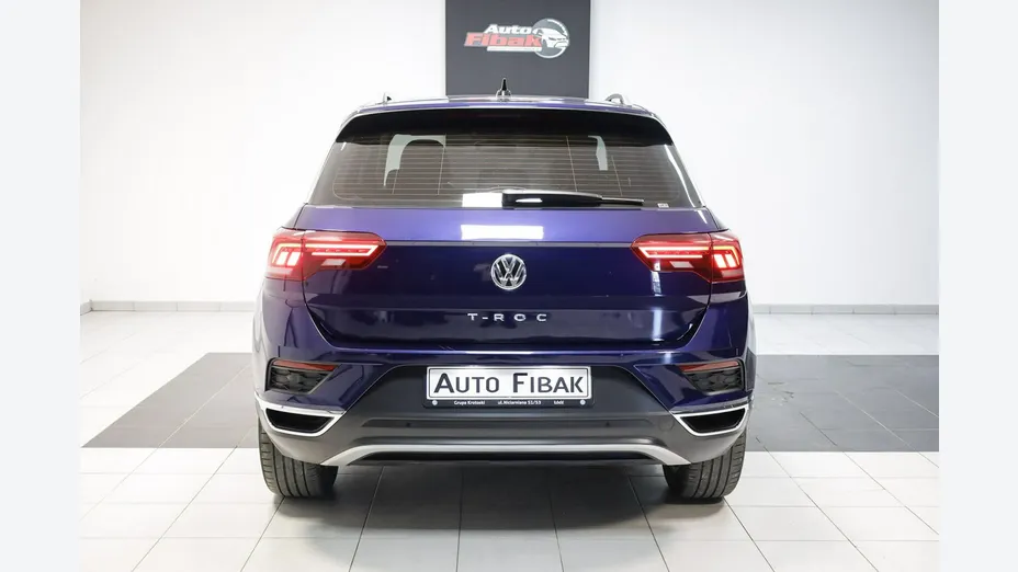 VOLKSWAGEN T-ROC -