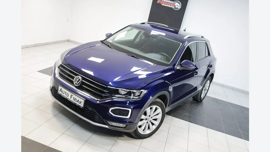VOLKSWAGEN T-ROC -