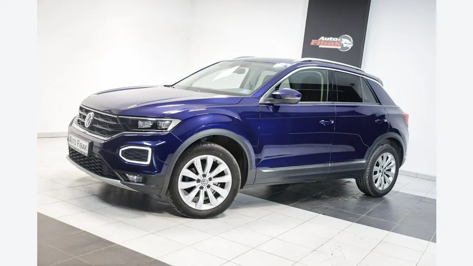 VOLKSWAGEN T-ROC -