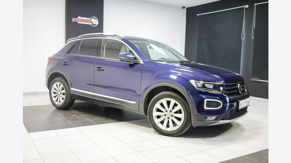 VOLKSWAGEN T-ROC -
