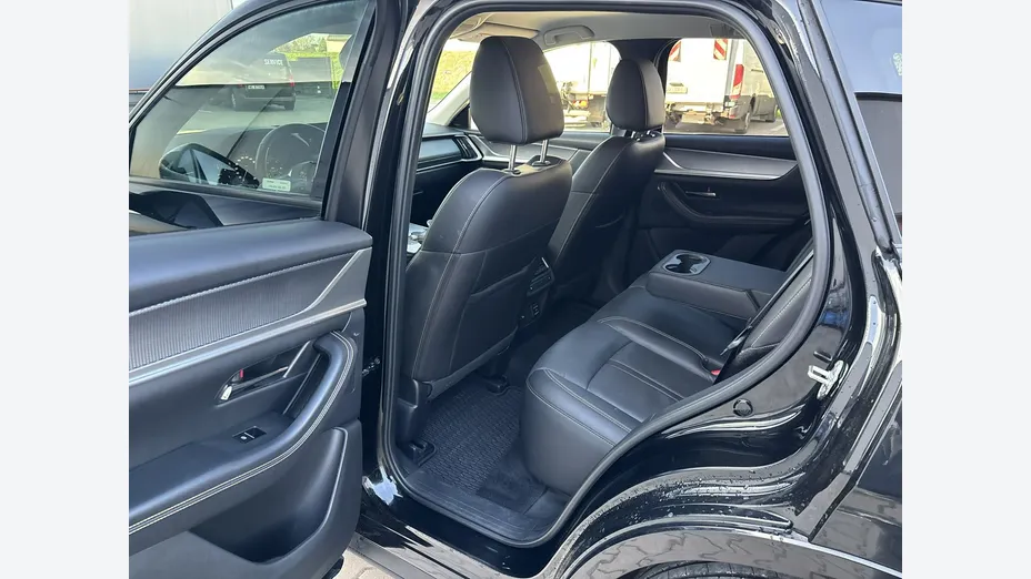 MAZDA CX-60 -