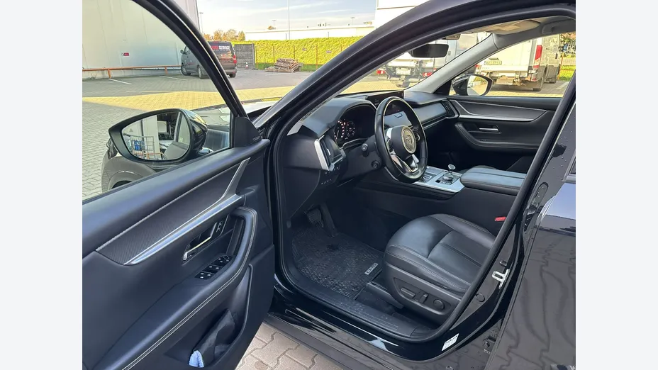 MAZDA CX-60 -