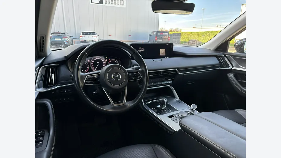 MAZDA CX-60 -