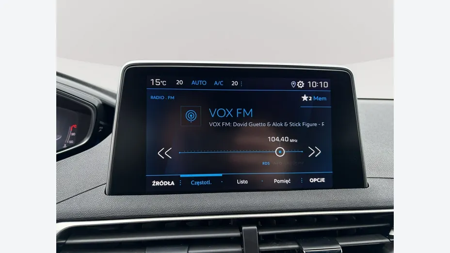 PEUGEOT 3008 -