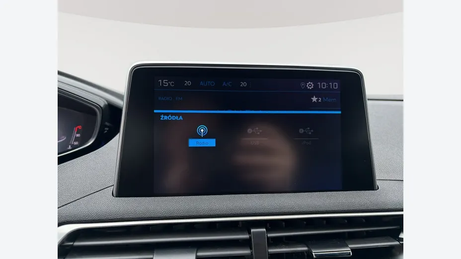 PEUGEOT 3008 -
