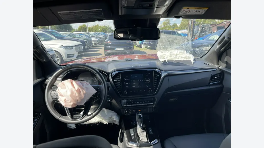 ISUZU D-Max -