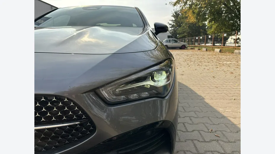 MERCEDES-BENZ CLA -