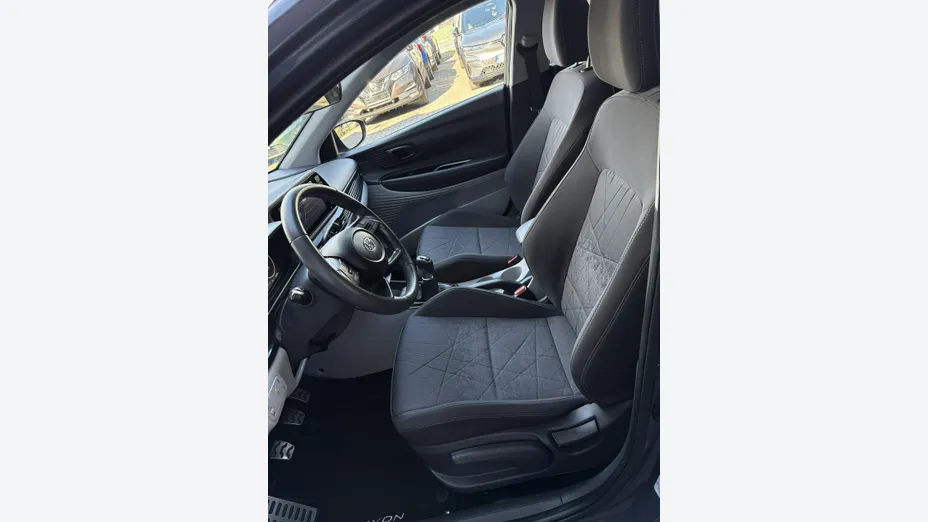 HYUNDAI Bayon -