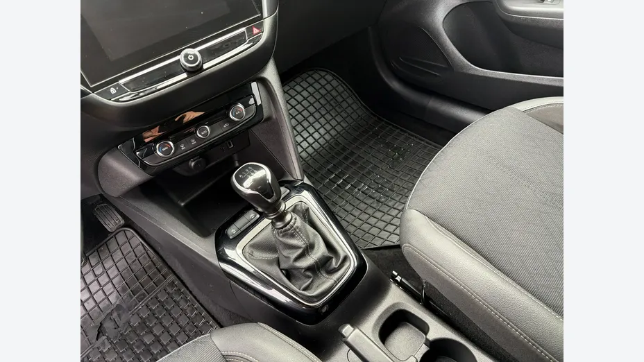 OPEL Corsa -