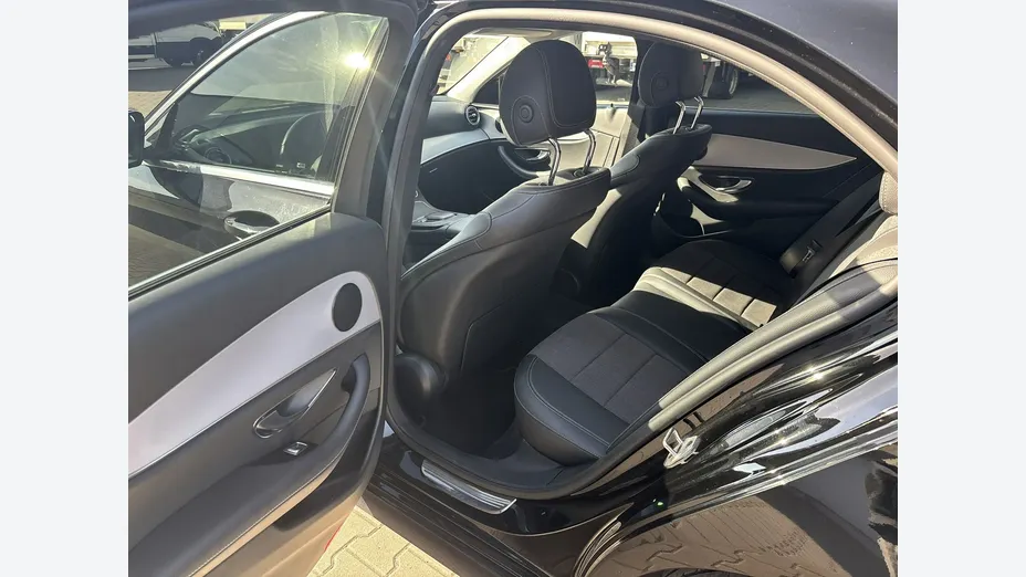 MERCEDES-BENZ E Klasa -