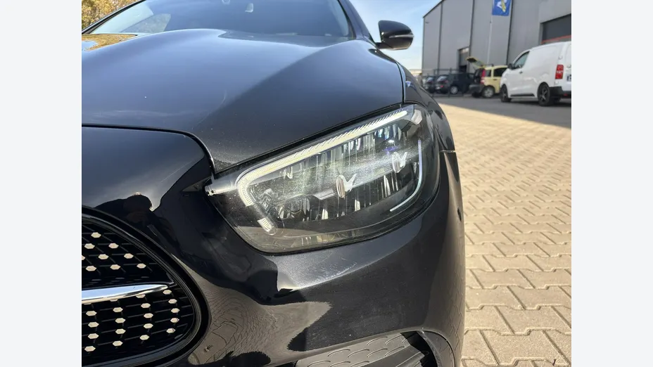 MERCEDES-BENZ E Klasa -