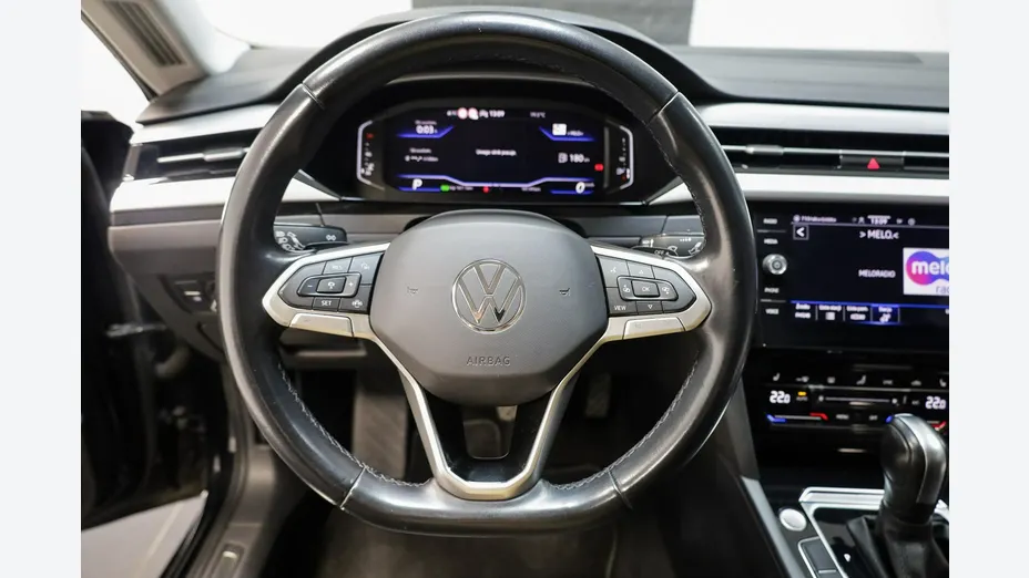 VOLKSWAGEN Arteon -