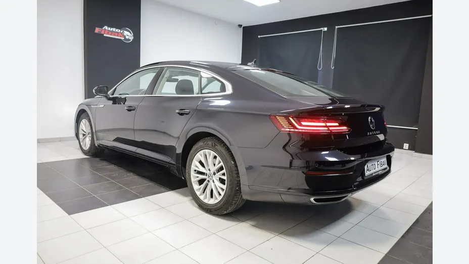 VOLKSWAGEN Arteon -