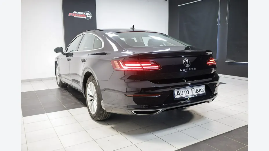 VOLKSWAGEN Arteon -