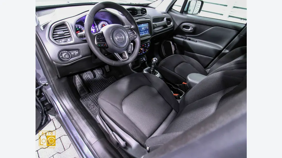 JEEP Renegade -