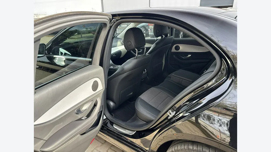 MERCEDES-BENZ E Klasa -