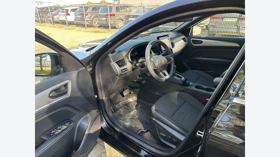 RENAULT Arkana -