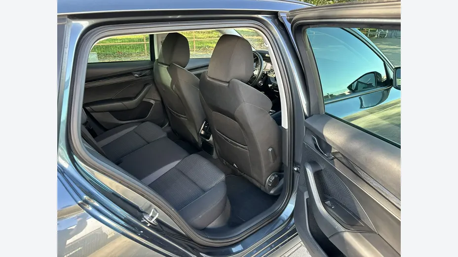 SKODA Octavia -