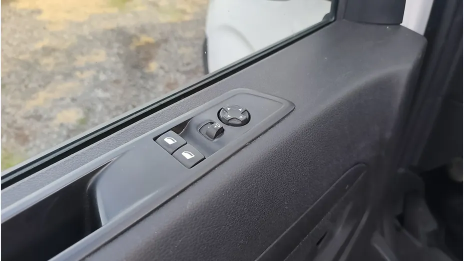 OPEL Vivaro -