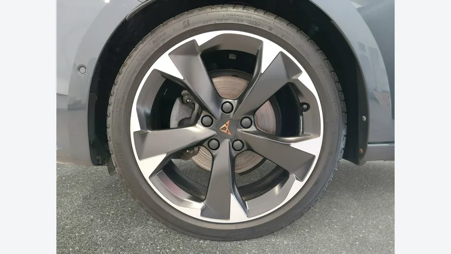 CUPRA Leon Sportstourer -
