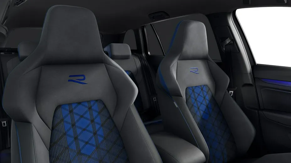 VOLKSWAGEN Golf -