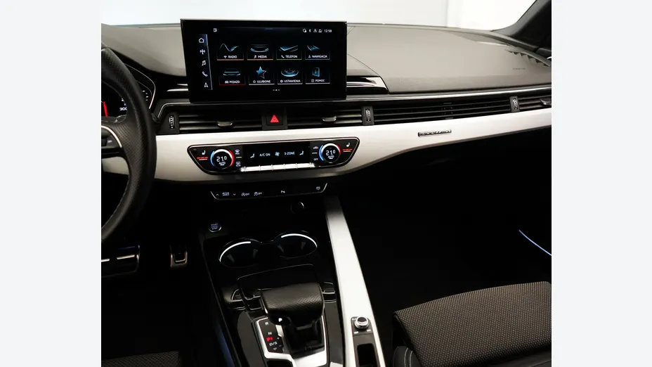 AUDI A4 Avant -