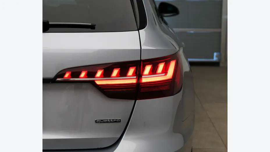 AUDI A4 Avant -