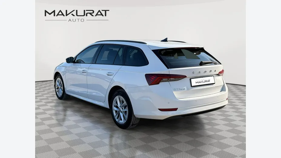 SKODA Octavia -