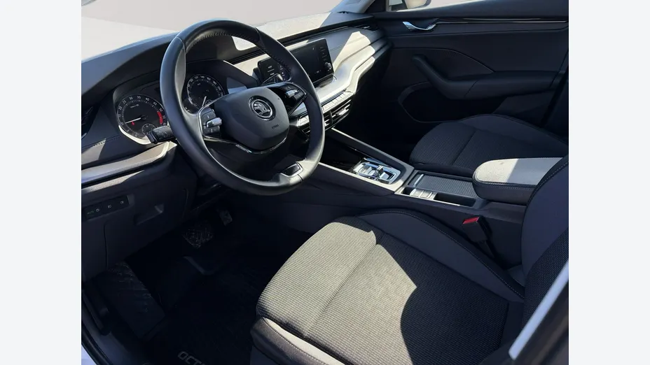 SKODA Octavia -