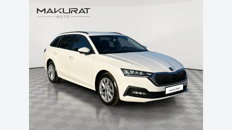 SKODA Octavia -