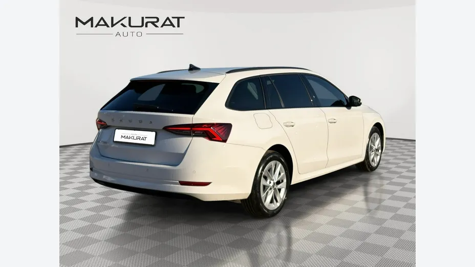 SKODA Octavia -